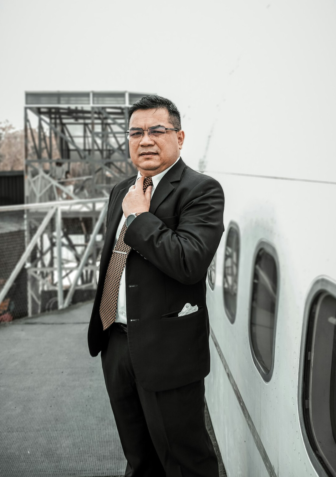 Japanese businessman in his 40s in a suit, portrait